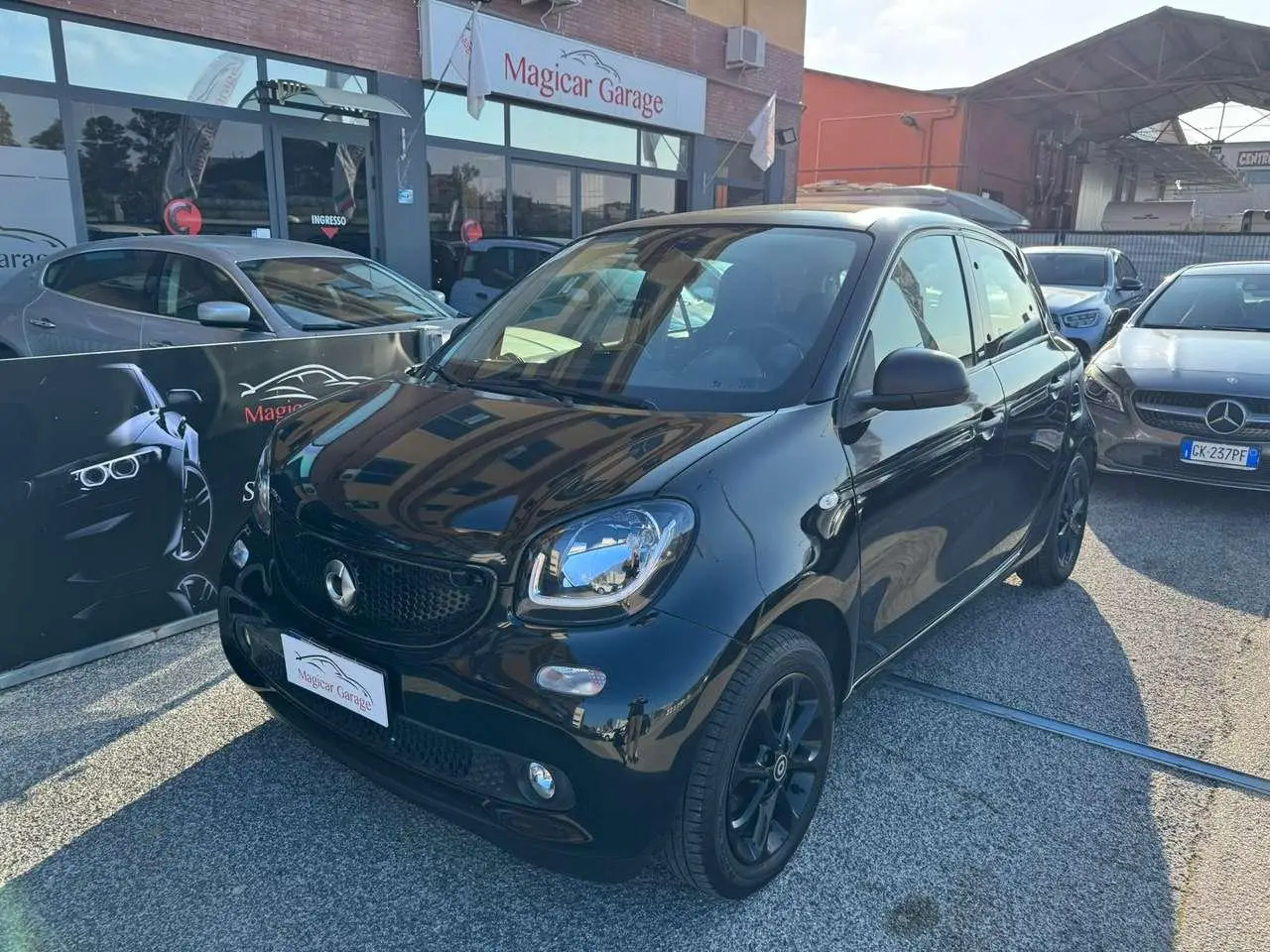 Photo 1 : Smart Forfour 2018 Essence