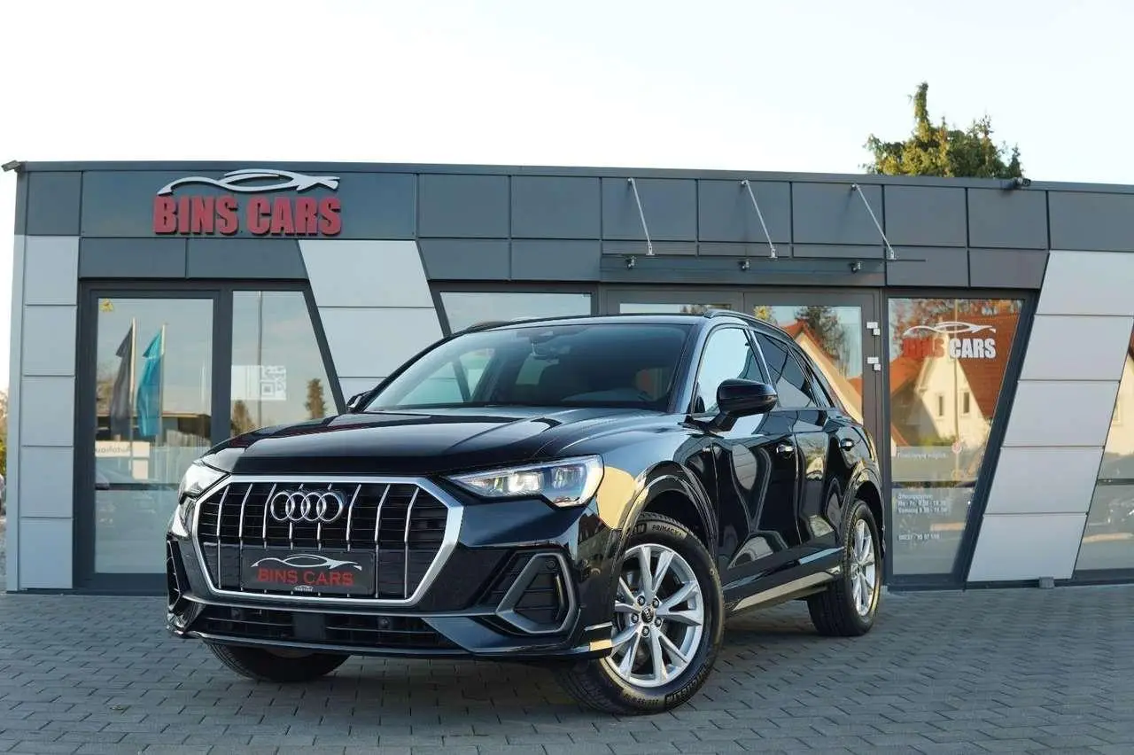 Photo 1 : Audi Q3 2021 Essence