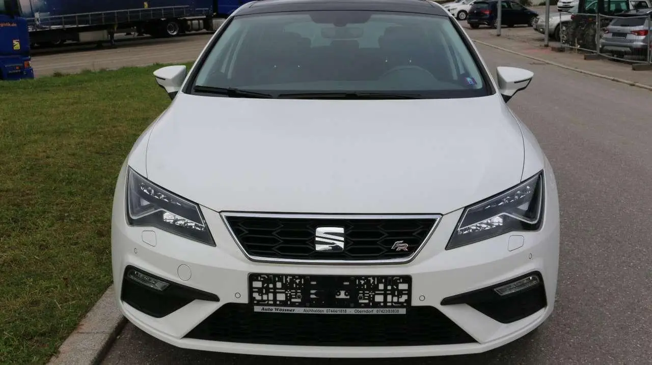 Photo 1 : Seat Leon 2019 Petrol