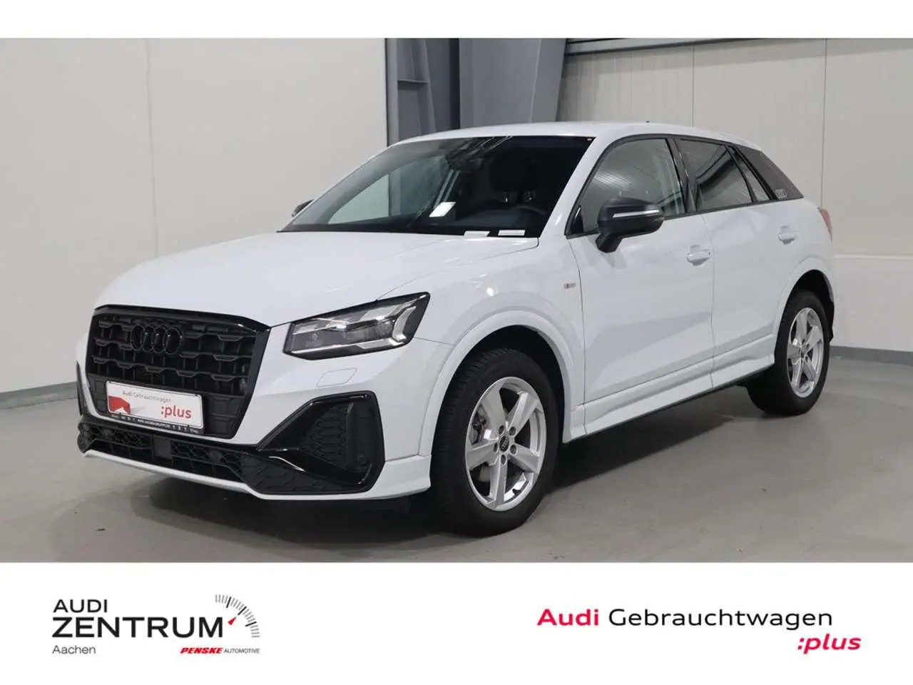 Photo 1 : Audi Q2 2023 Petrol