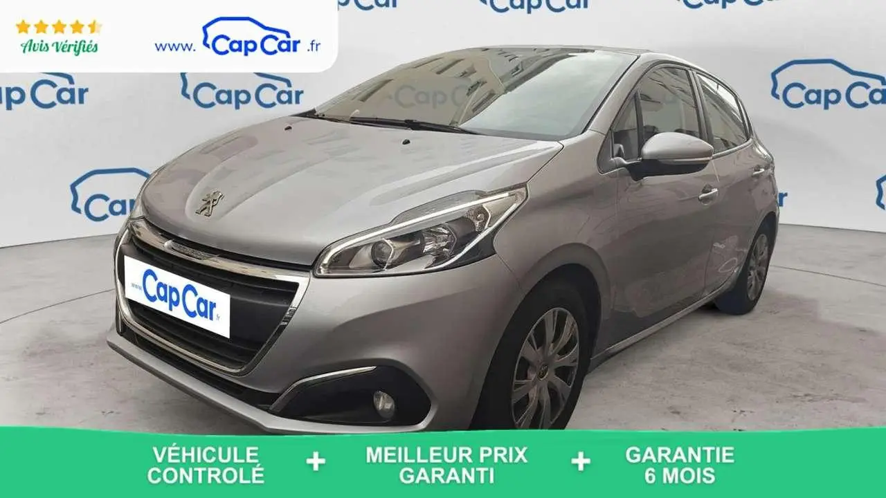 Photo 1 : Peugeot 208 2018 Petrol