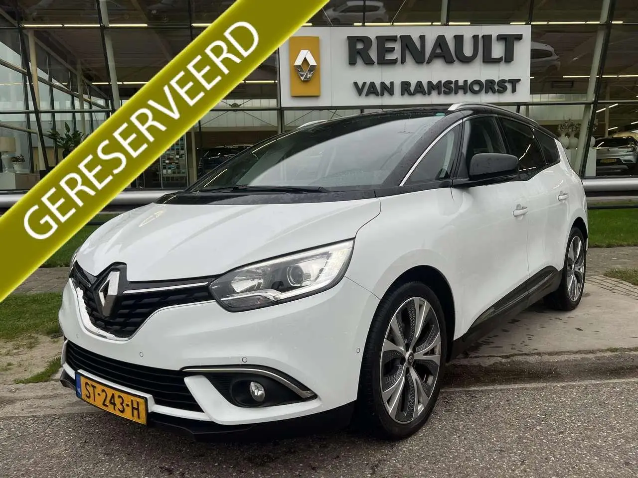 Photo 1 : Renault Grand Scenic 2018 Hybride