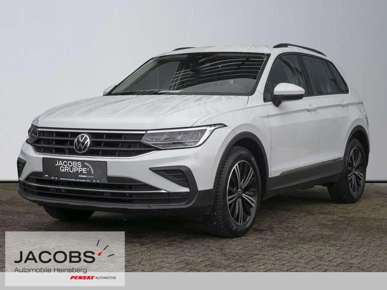 Photo 1 : Volkswagen Tiguan 2020 Petrol