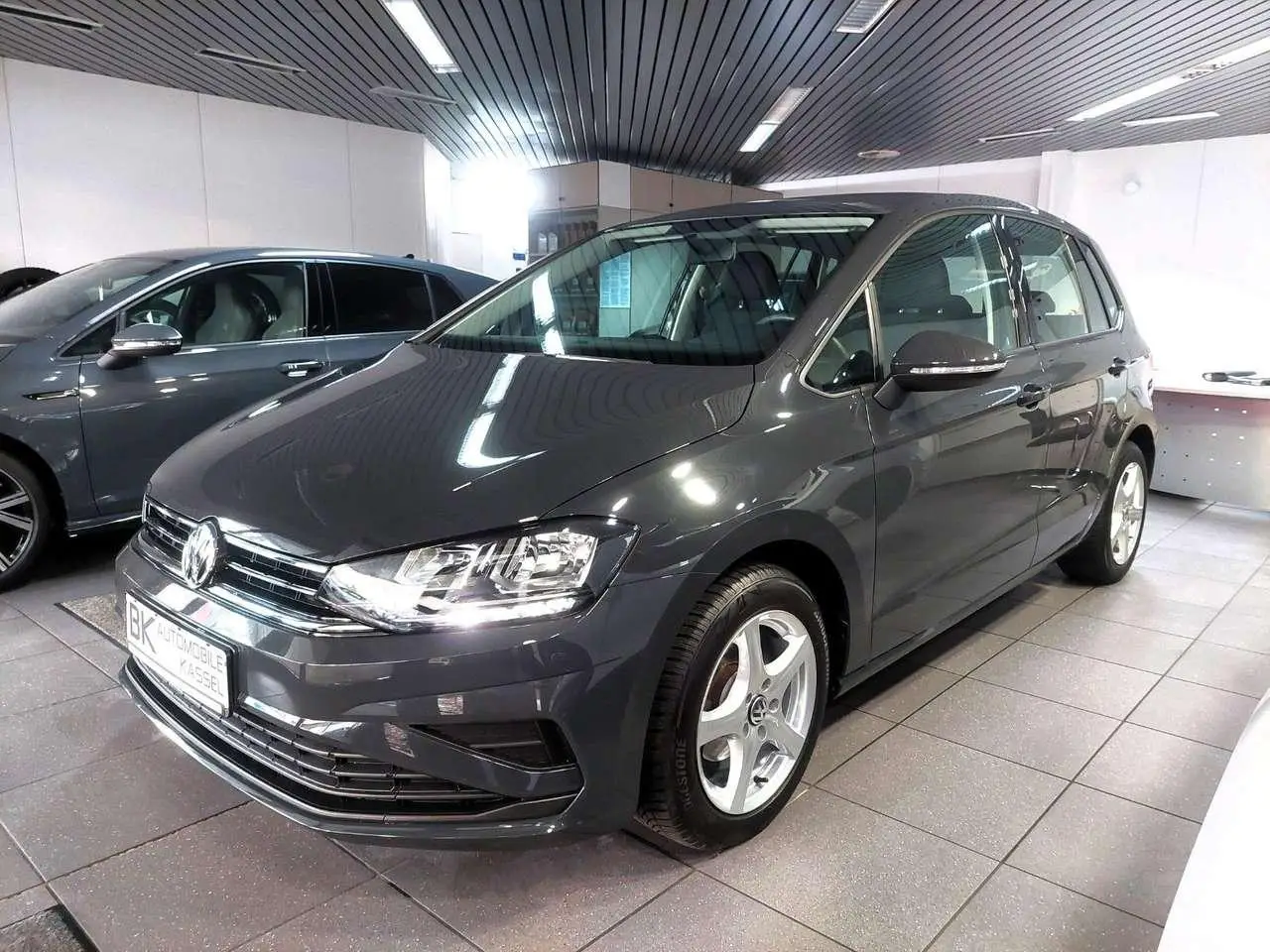 Photo 1 : Volkswagen Golf 2019 Petrol