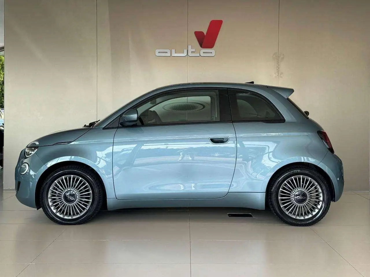 Photo 1 : Fiat 500 2021 Électrique