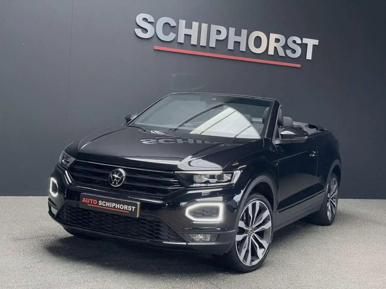 Photo 1 : Volkswagen T-roc 2021 Petrol