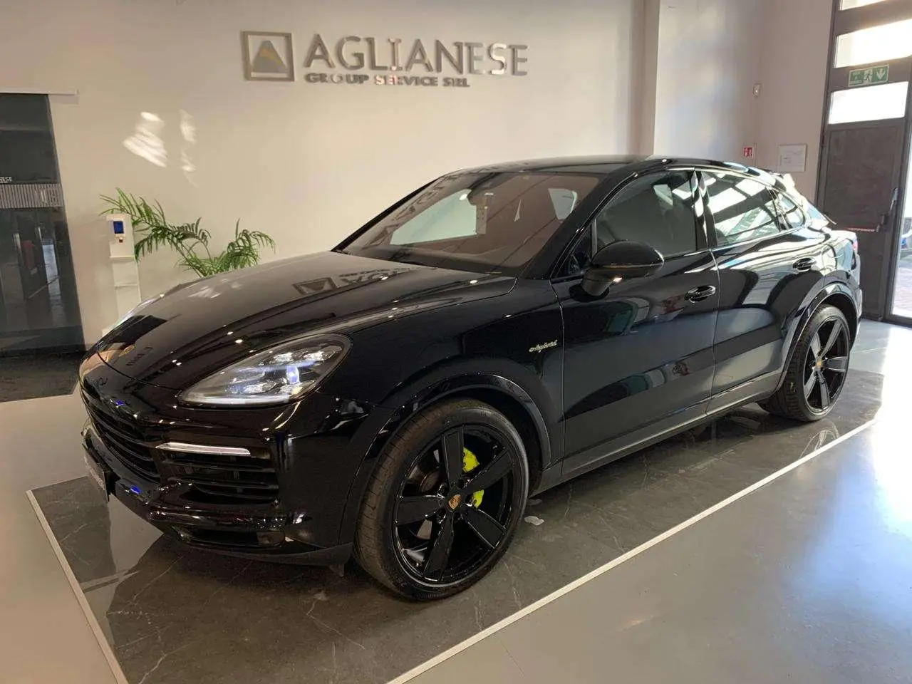 Photo 1 : Porsche Cayenne 2021 Hybride