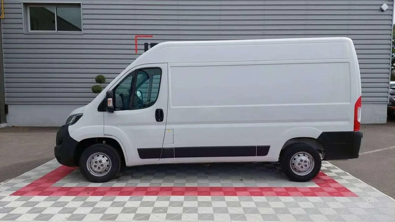 Photo 1 : Peugeot Boxer 2021 Diesel