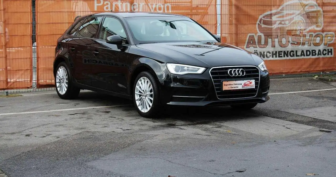 Photo 1 : Audi A3 2015 Petrol