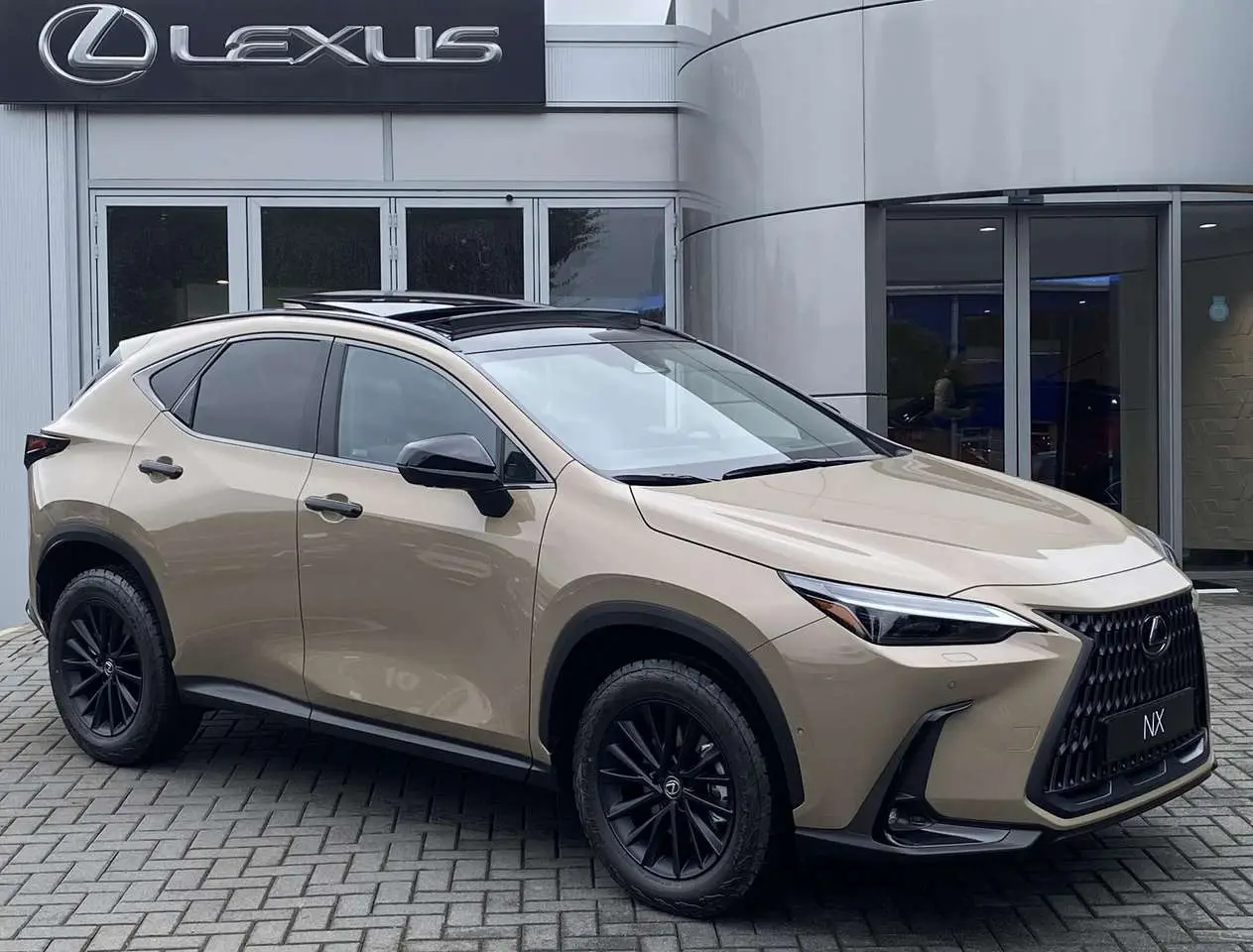 Photo 1 : Lexus Nx 2024 Hybride