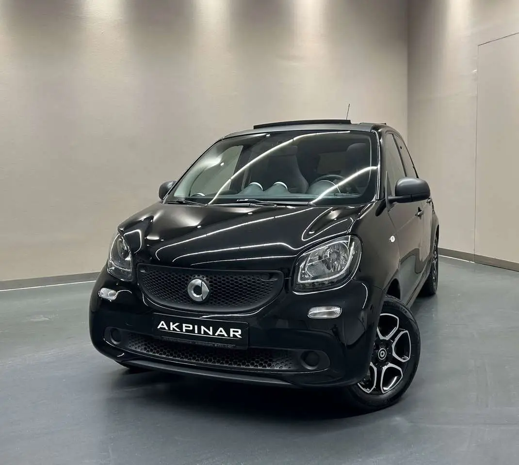 Photo 1 : Smart Forfour 2015 Petrol