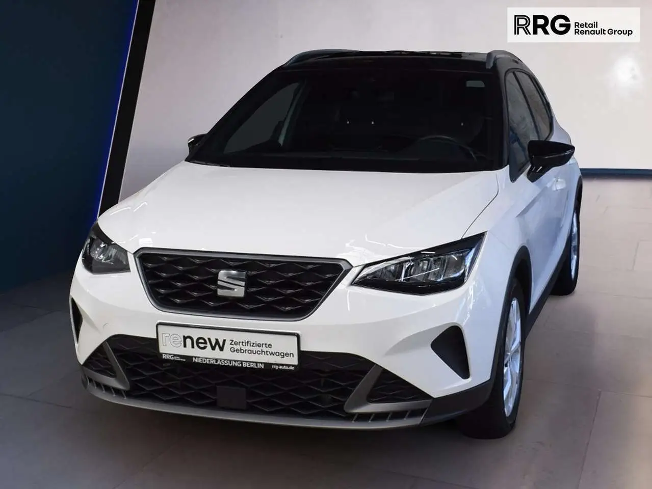 Photo 1 : Seat Arona 2023 Petrol