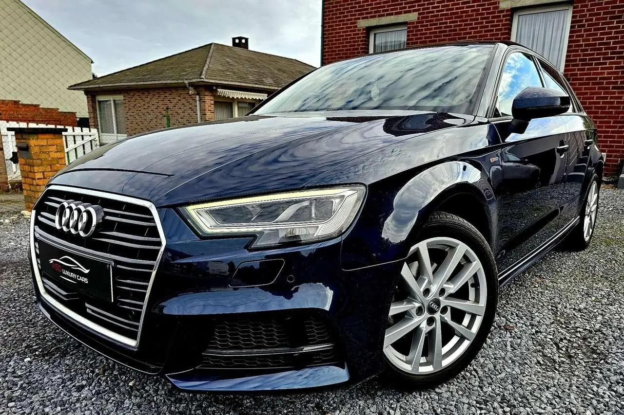 Photo 1 : Audi A3 2020 Diesel