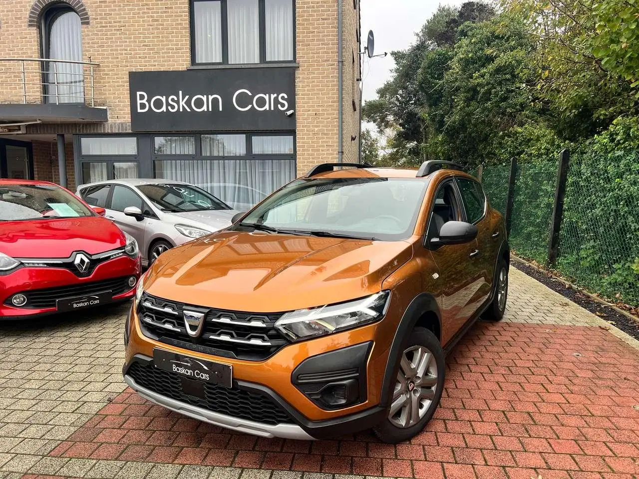 Photo 1 : Dacia Sandero 2021 Petrol