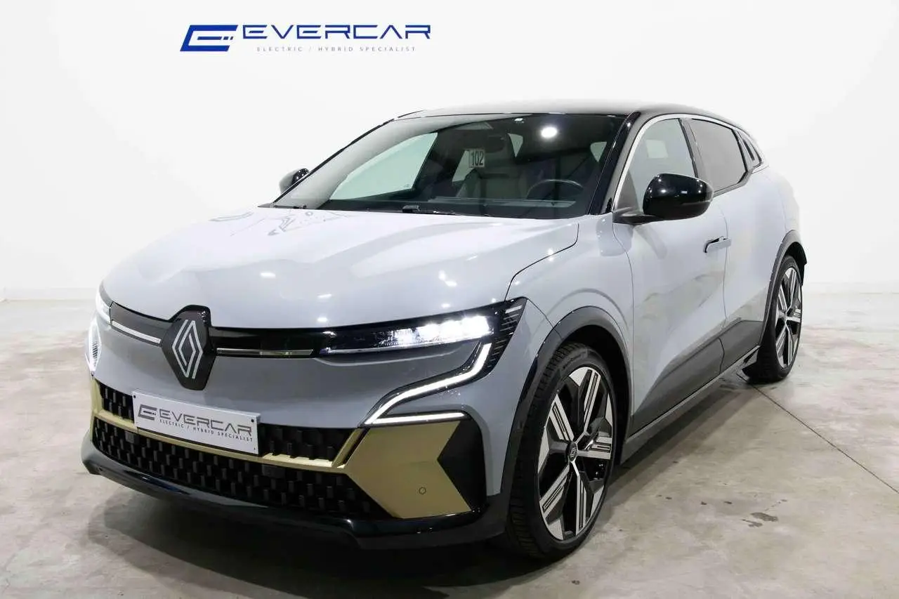 Photo 1 : Renault Megane 2022 Électrique