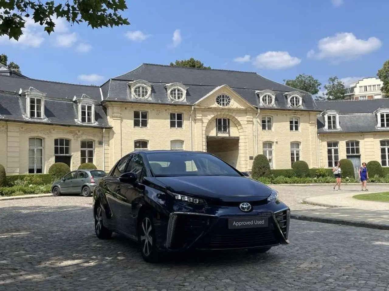 Photo 1 : Toyota Mirai 2016 Not specified