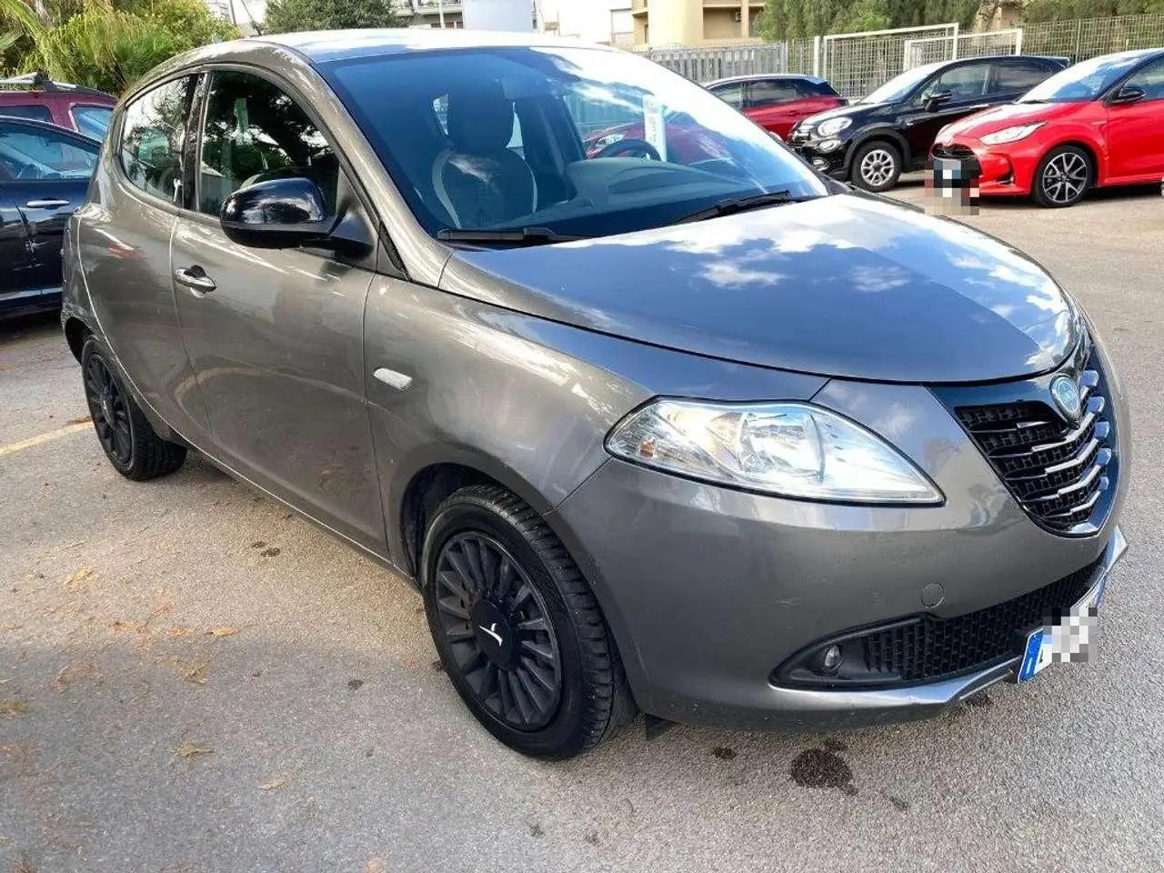 Photo 1 : Lancia Ypsilon 2015 Diesel