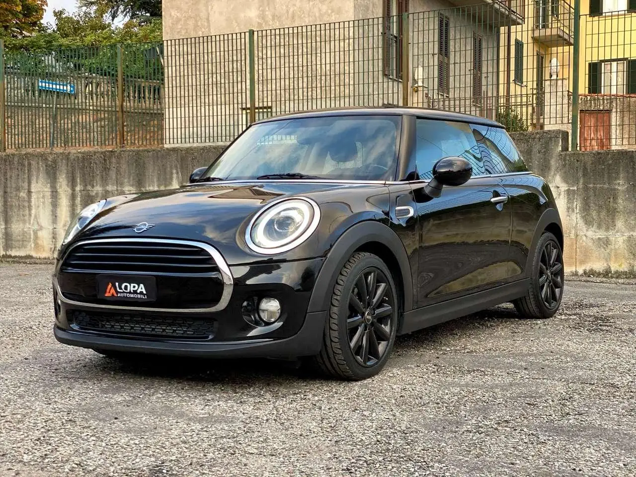 Photo 1 : Mini Cooper 2019 Petrol