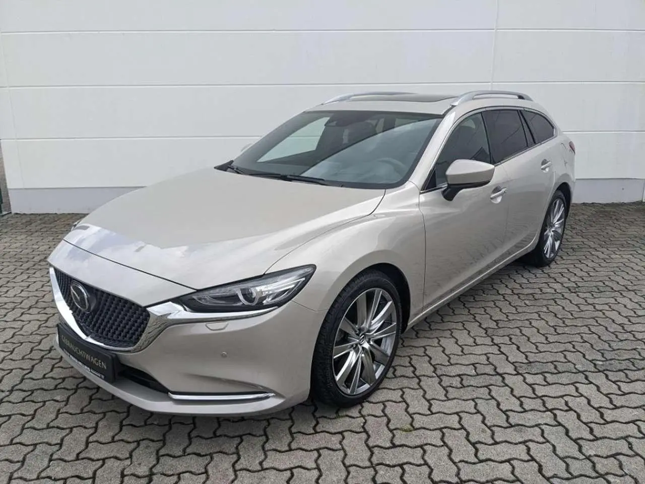 Photo 1 : Mazda 6 2023 Petrol