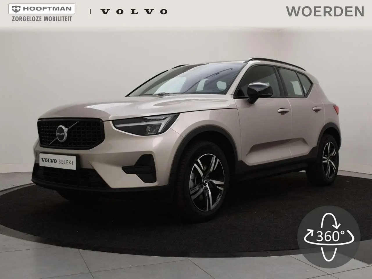 Photo 1 : Volvo Xc40 2024 Essence