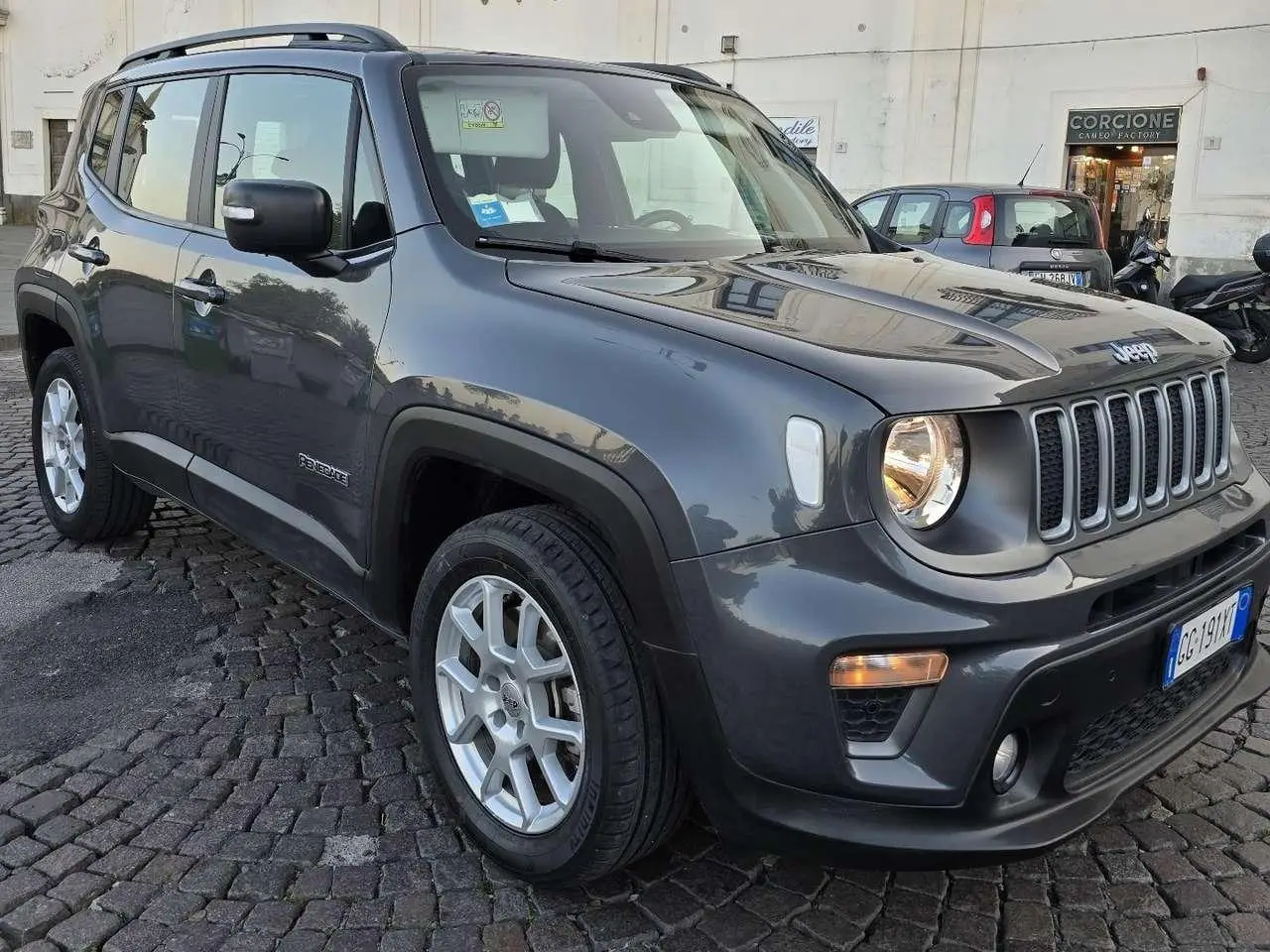 Photo 1 : Jeep Renegade 2021 Hybride