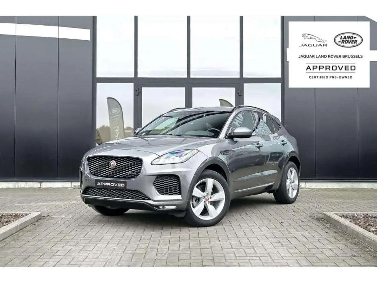 Photo 1 : Jaguar E-pace 2020 Diesel