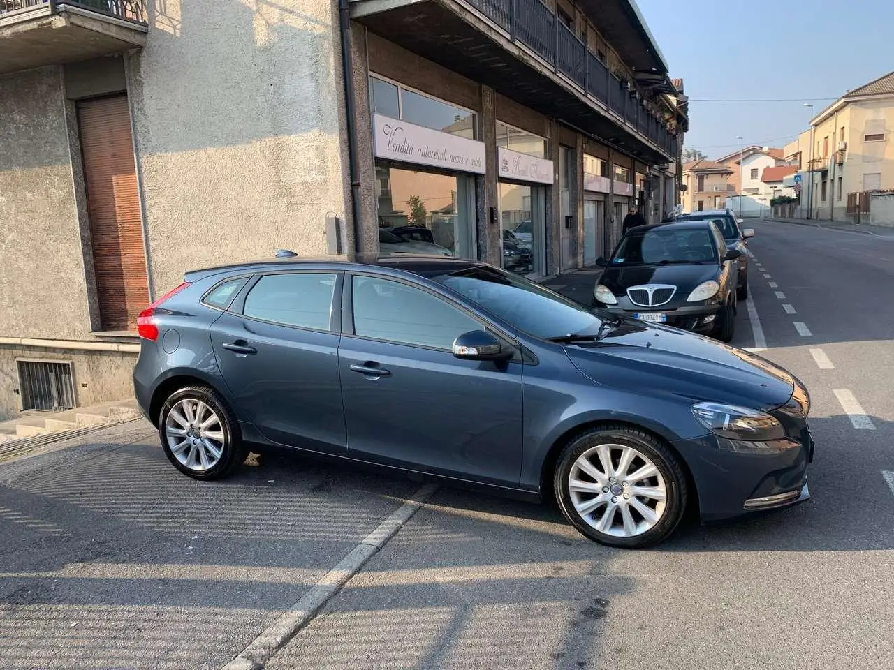 Photo 1 : Volvo V40 2016 Diesel