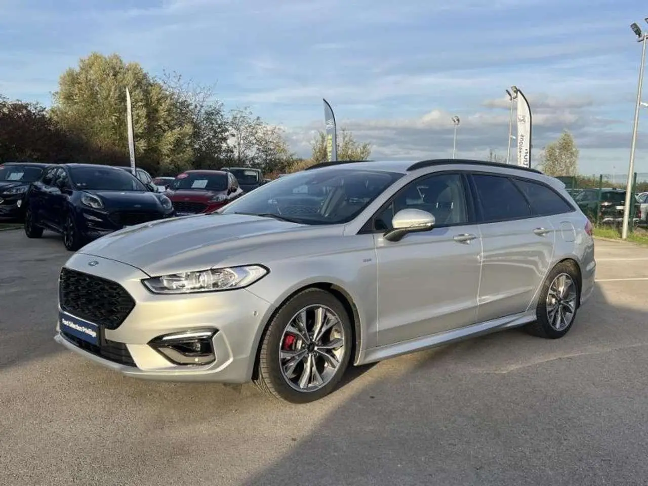 Photo 1 : Ford Mondeo 2021 Autres