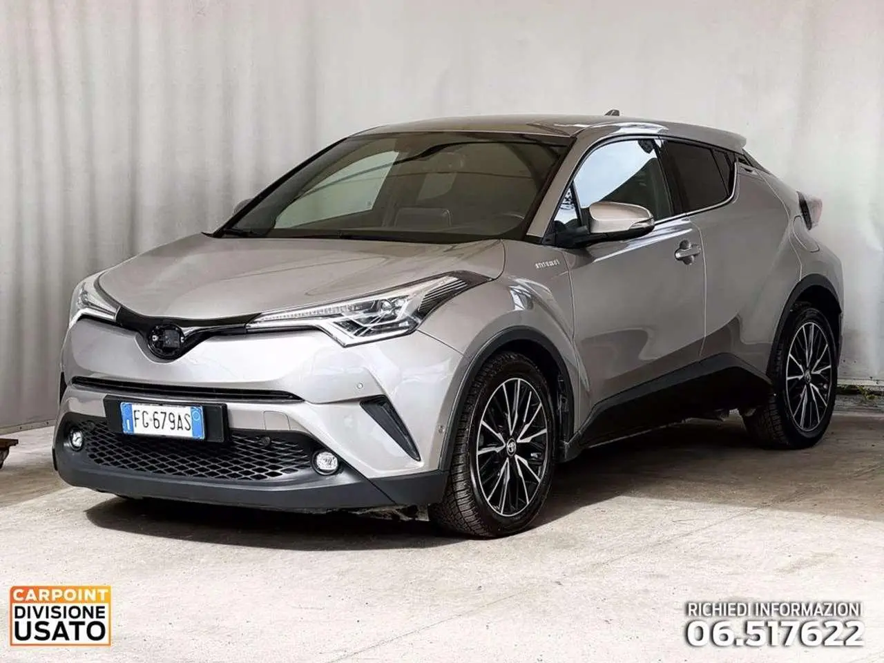 Photo 1 : Toyota C-hr 2016 Hybrid