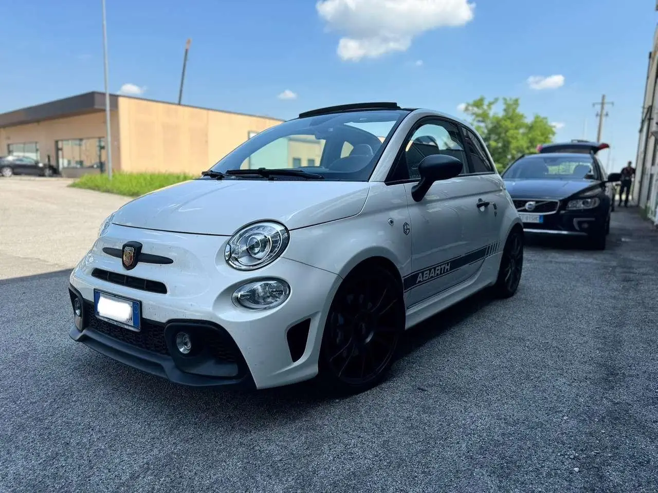 Photo 1 : Abarth 595 2017 Essence