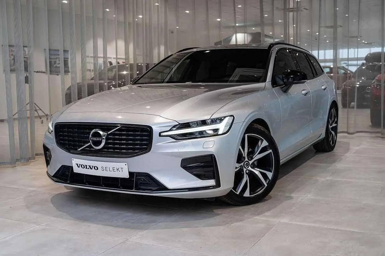 Photo 1 : Volvo V60 2022 Hybrid