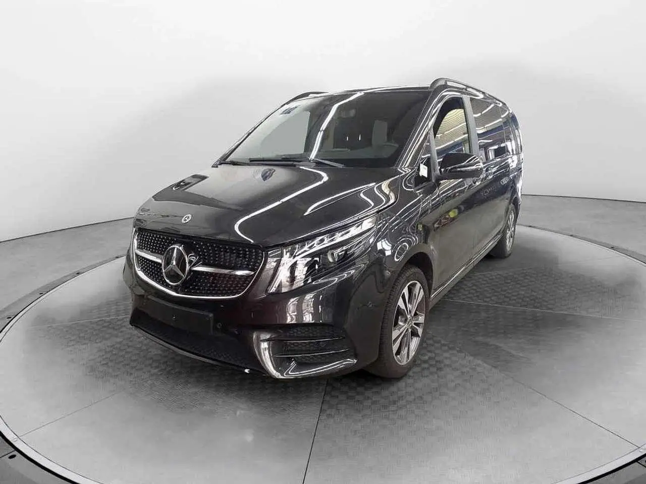 Photo 1 : Mercedes-benz Classe V 2023 Diesel