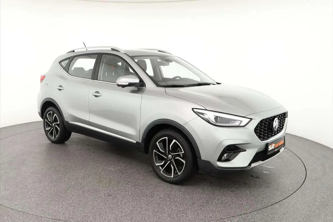 Photo 1 : Mg Zs 2022 Petrol