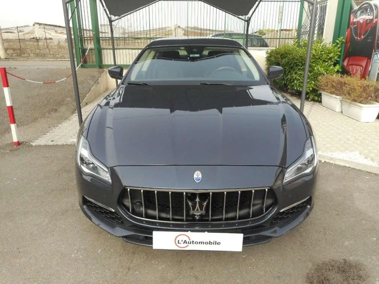 Photo 1 : Maserati Quattroporte 2021 Petrol