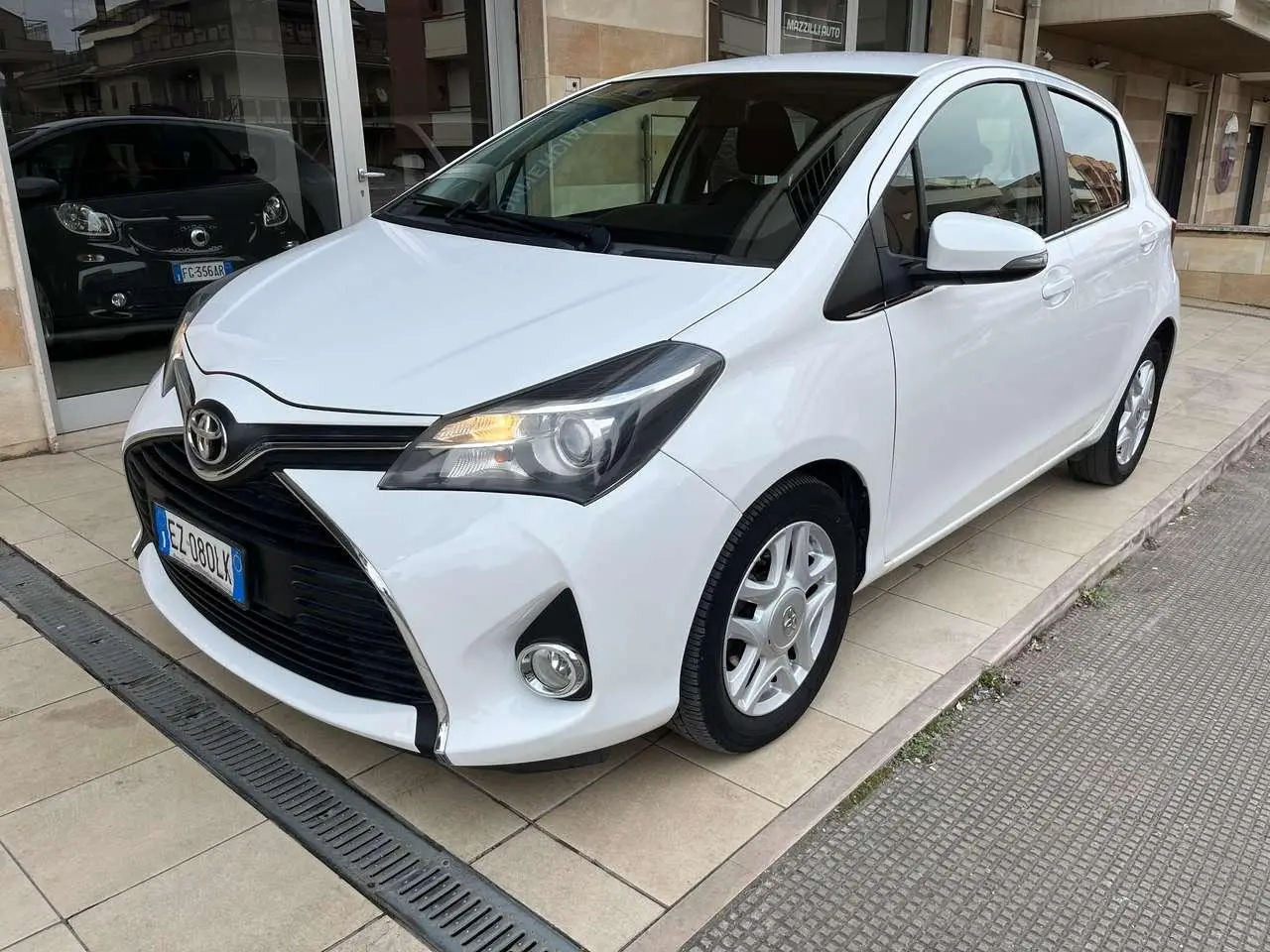 Photo 1 : Toyota Yaris 2015 Essence