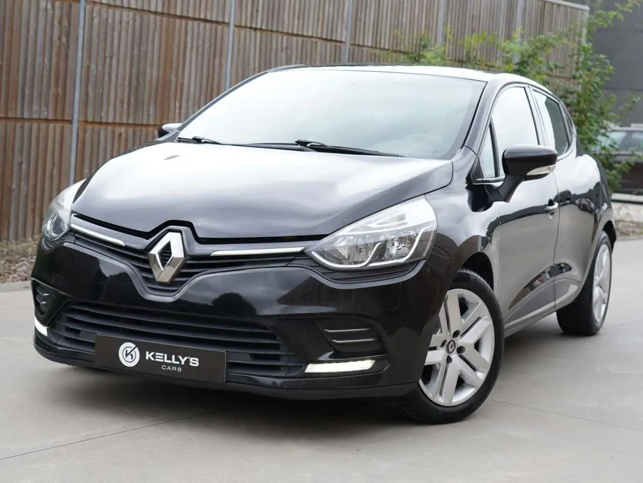 Photo 1 : Renault Clio 2017 Petrol