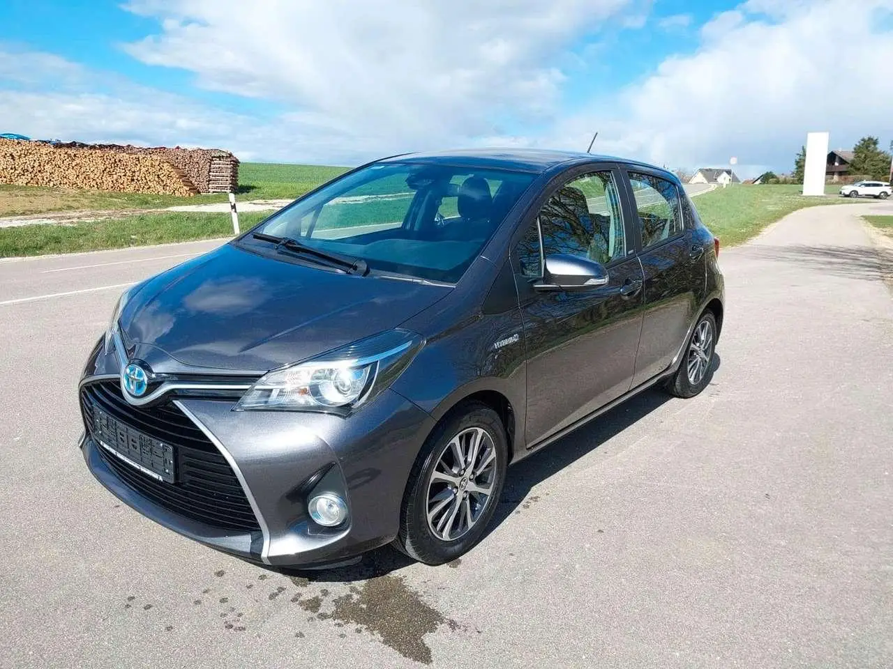 Photo 1 : Toyota Yaris 2017 Hybride