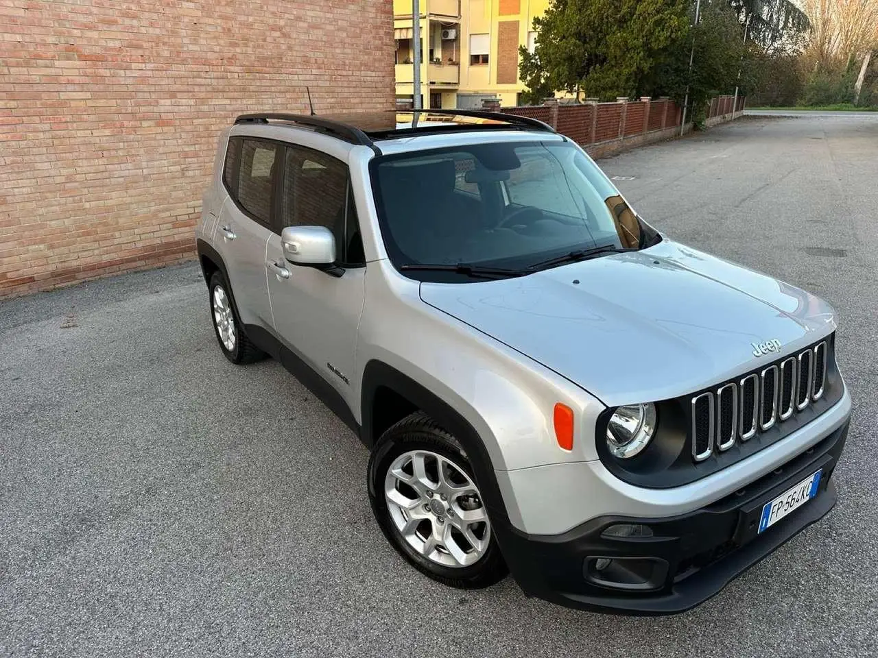 Photo 1 : Jeep Renegade 2018 Petrol