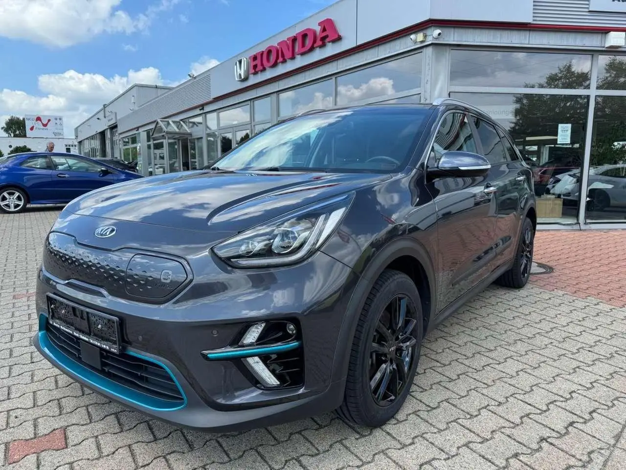 Photo 1 : Kia Niro 2020 Électrique