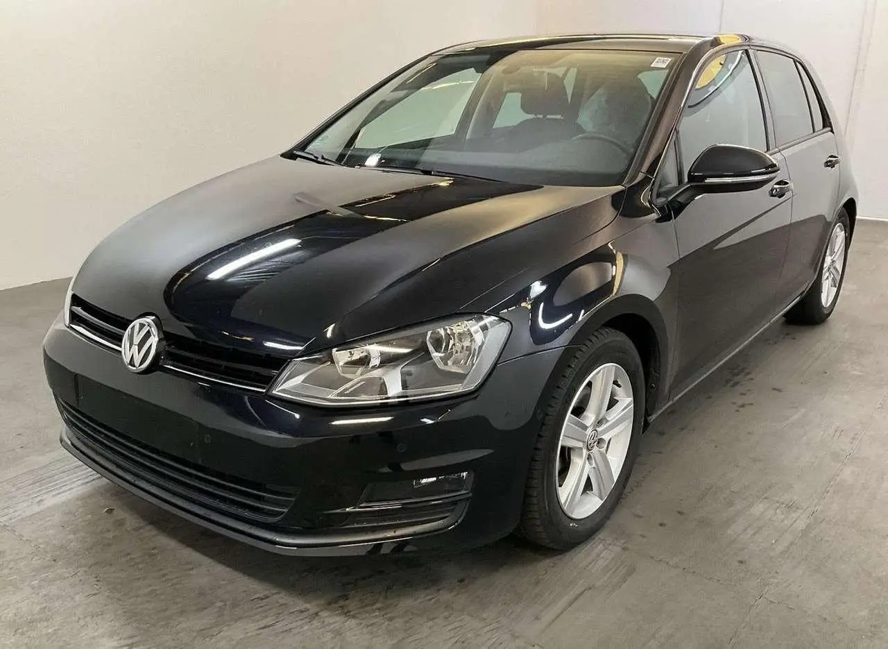 Photo 1 : Volkswagen Golf 2015 Petrol