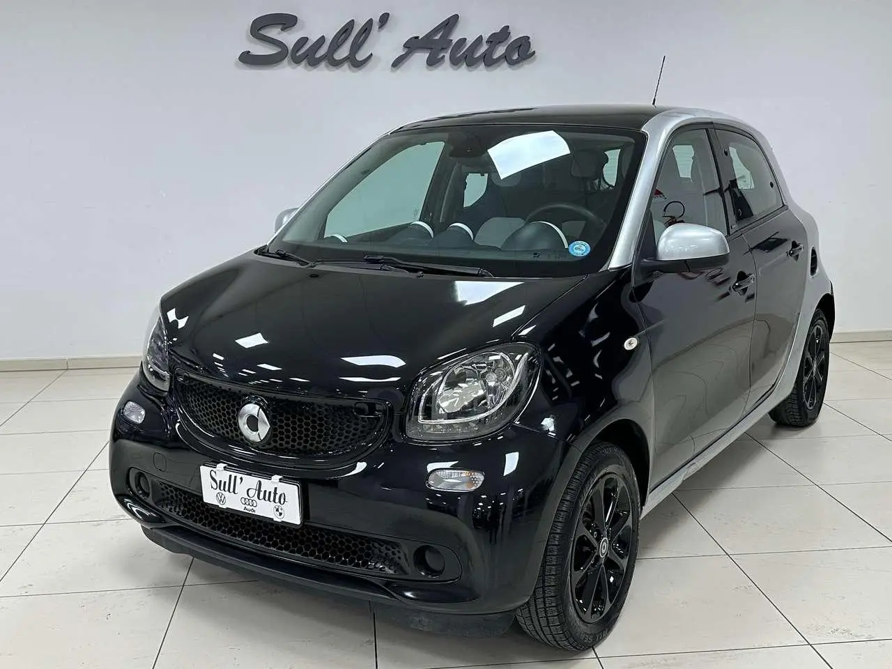 Photo 1 : Smart Forfour 2015 Petrol