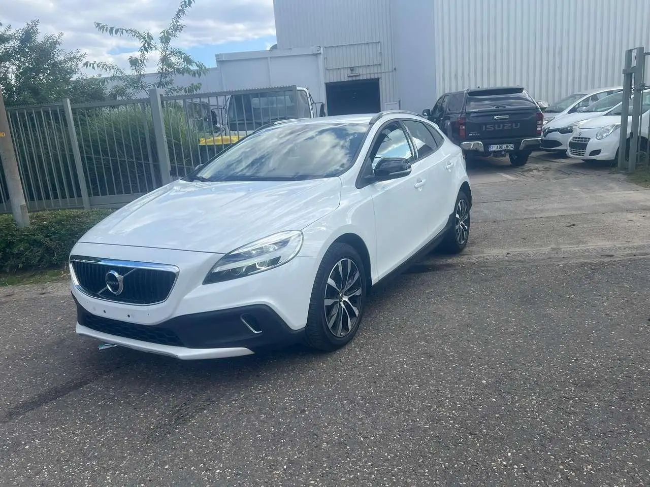 Photo 1 : Volvo V40 2019 Diesel