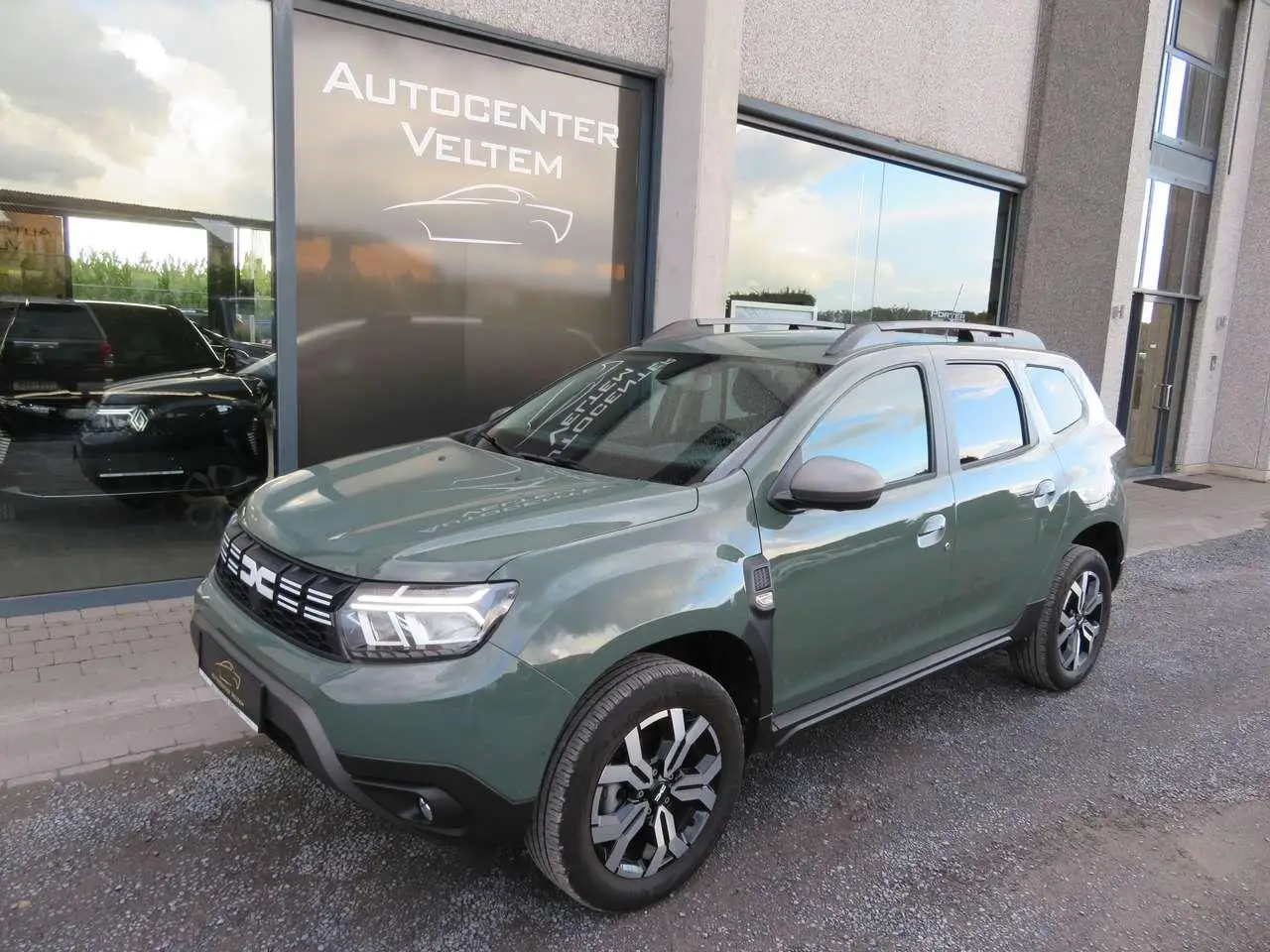 Photo 1 : Dacia Duster 2023 Essence