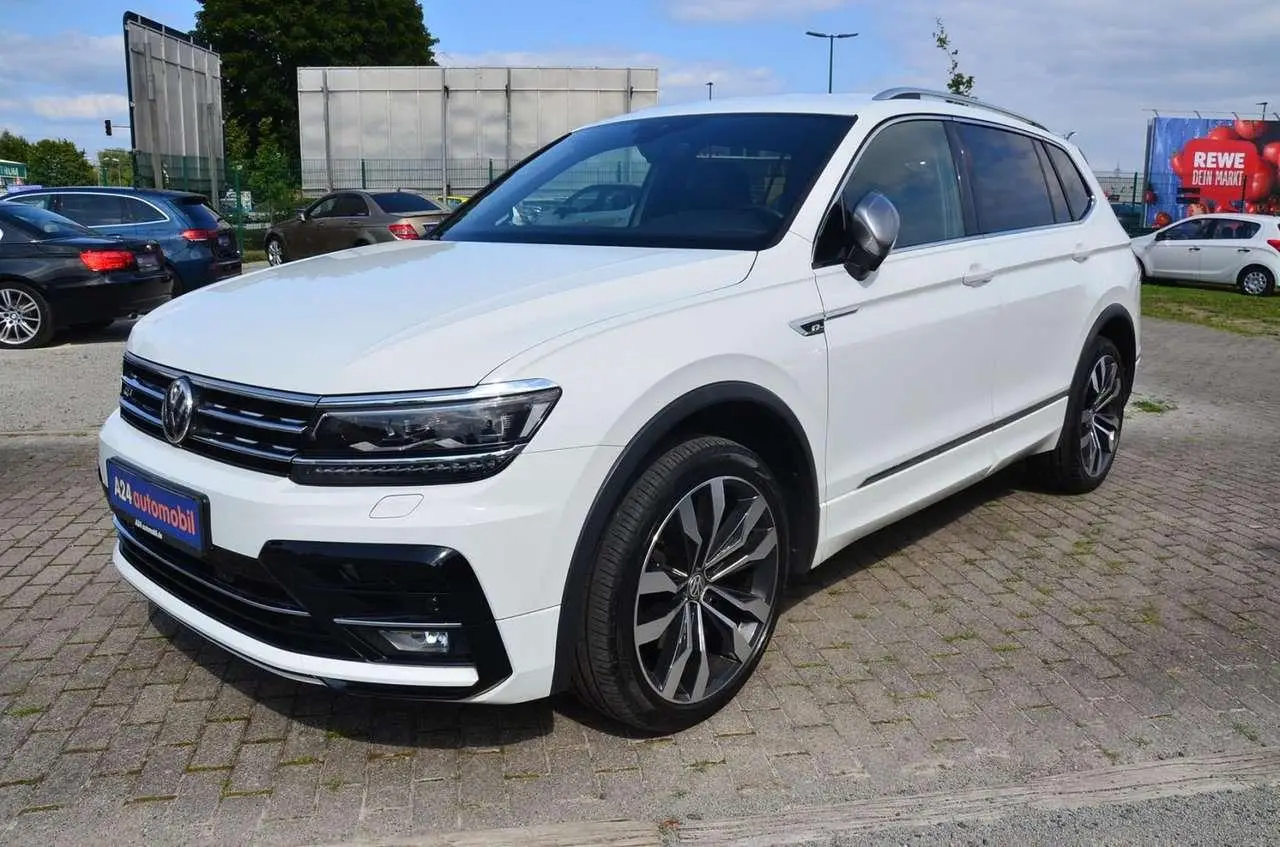 Photo 1 : Volkswagen Tiguan 2019 Diesel