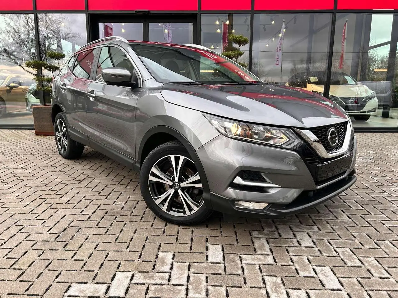 Photo 1 : Nissan Qashqai 2020 Petrol