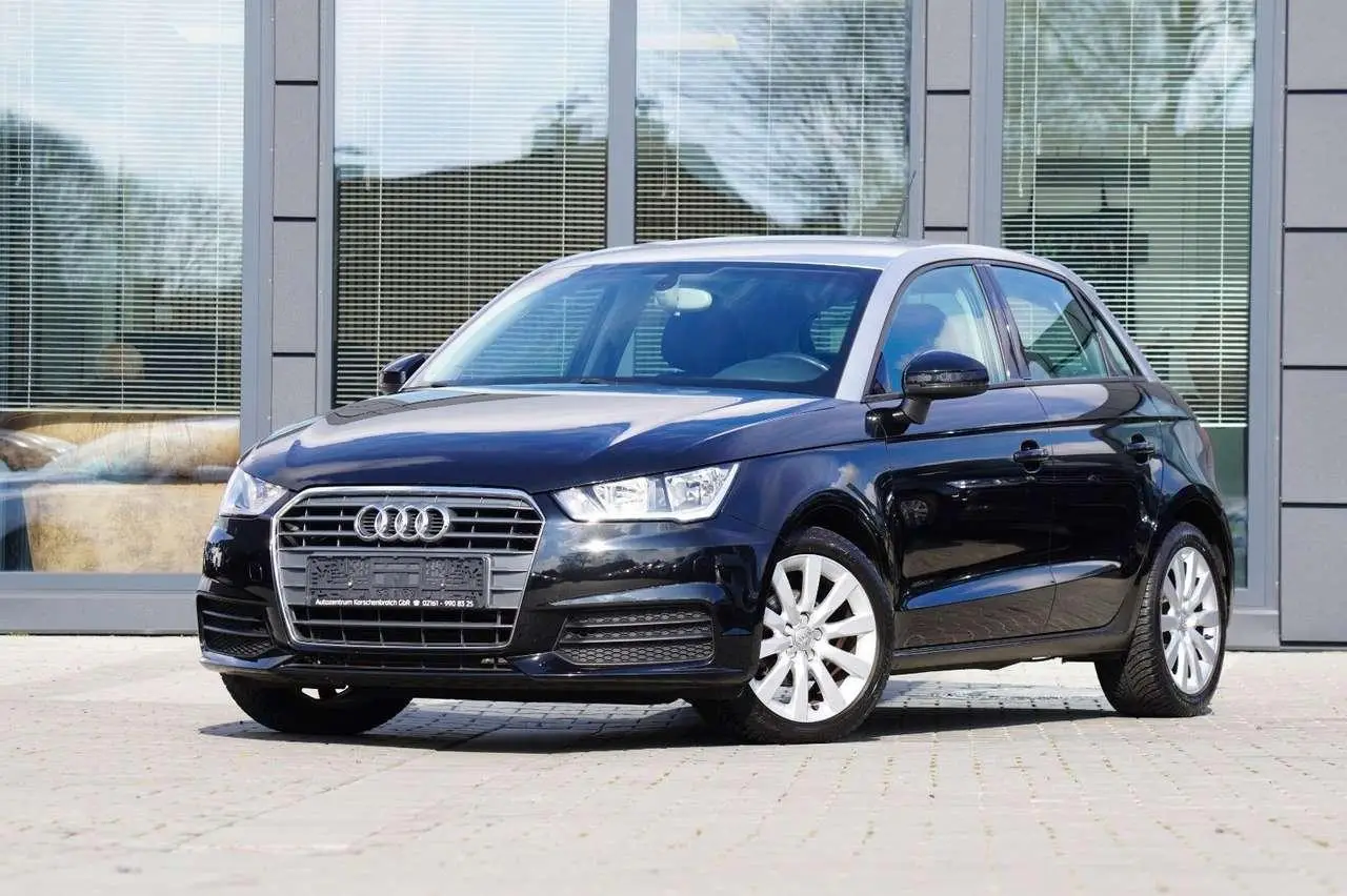 Photo 1 : Audi A1 2017 Essence