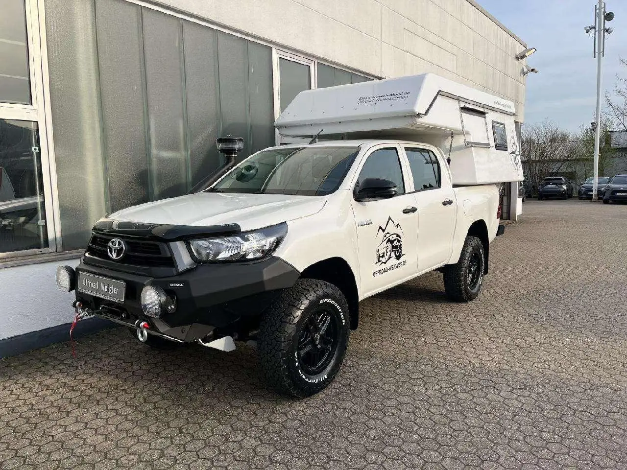 Photo 1 : Toyota Hilux 2024 Diesel