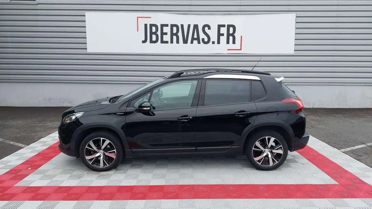 Photo 1 : Peugeot 2008 2019 Petrol