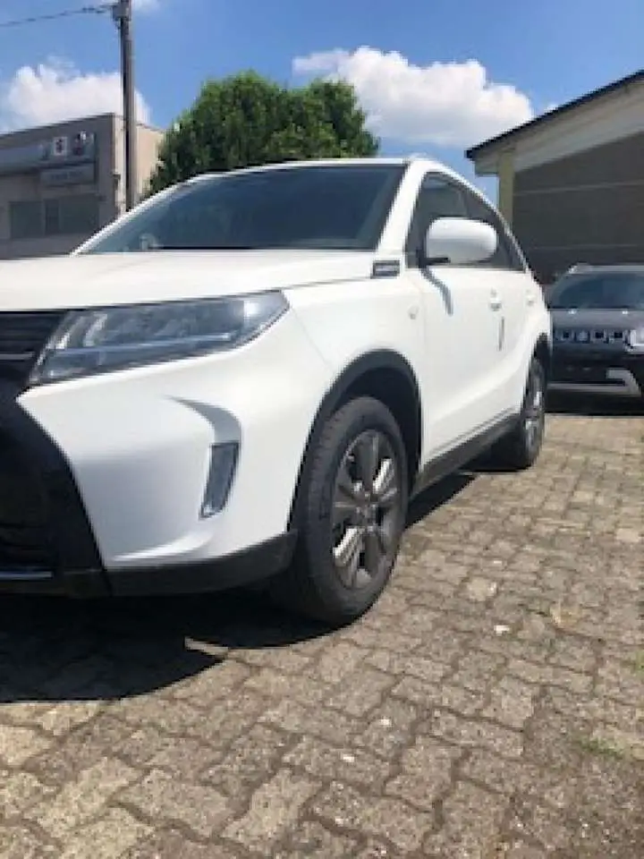 Photo 1 : Suzuki Vitara 2024 Hybride