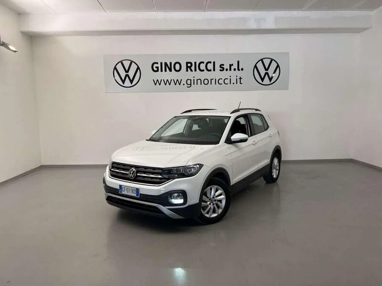 Photo 1 : Volkswagen T-cross 2021 Essence